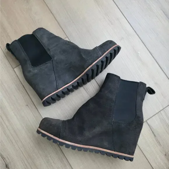 UGG Pax Waterproof Chelsea Nubuck Brown/Black Wedge Booties Women Sz 7.5 US - Picture 3 of 16